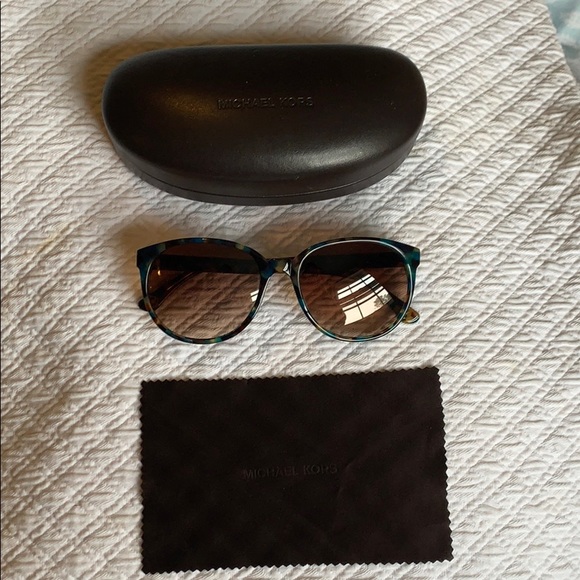 Michael Kors Sunglasses - Picture 1 of 5